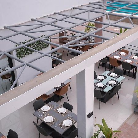 Hotel Dialali Nouakchott Bagian luar foto