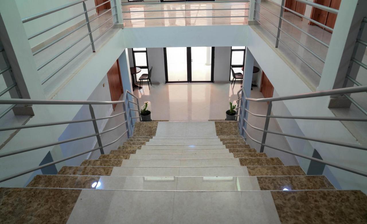 Hotel Dialali Nouakchott Bagian luar foto