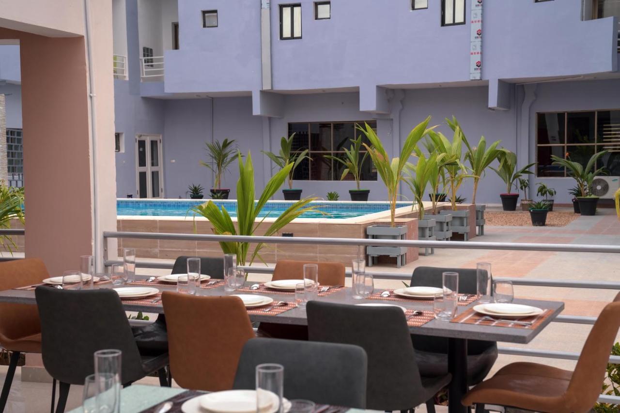 Hotel Dialali Nouakchott Bagian luar foto